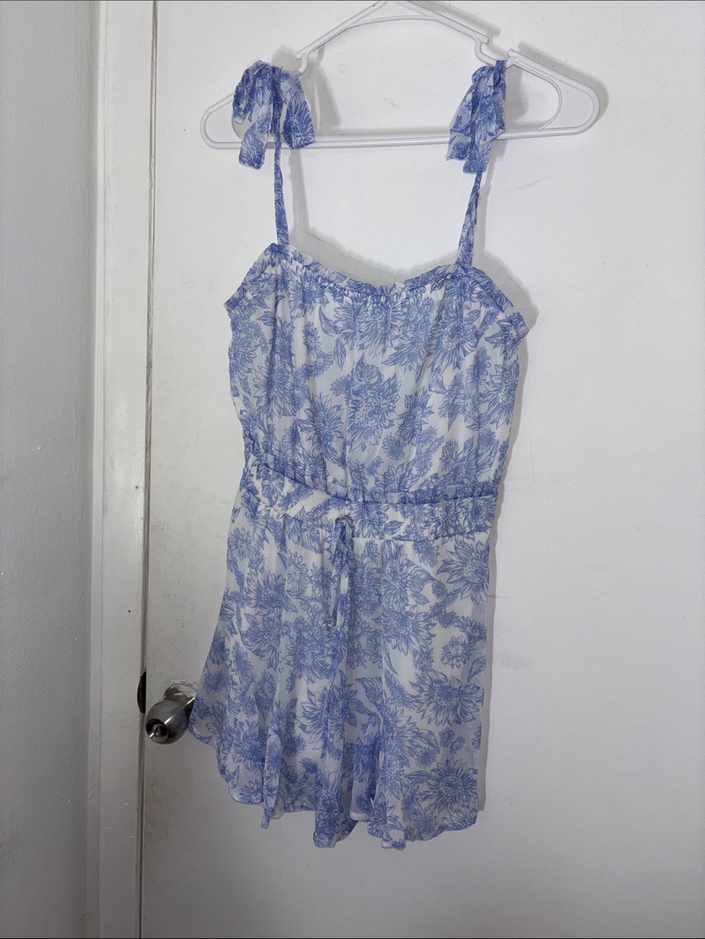 Derek Heart Blue and White Floral Tie-Shoulder Romper